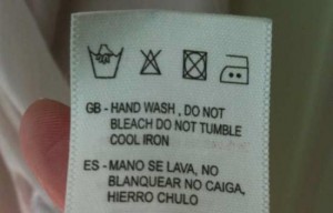 Luckyarn controla tu producción en China y se asegura que no haya errores tipográficos o de ningún otro tipo. Contáctanos para un presupuesto sin compromiso