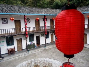 Luckyarn es especialista en importaciones de China de cualquier tipo con más de 10 años de experiencia